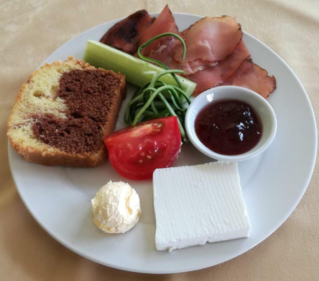 Hotel Continental Kiten  Eksteriør bilde